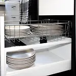 Modernes Zentral Mit Kueche & Smart Tv Apartman