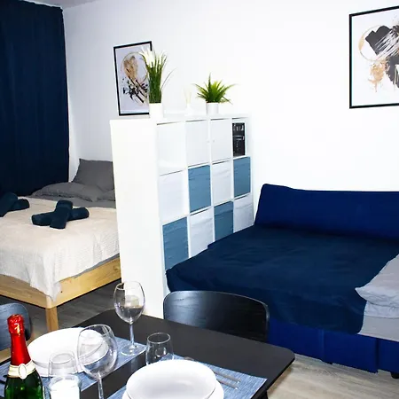 Modernes Zentral Mit Kueche & Smart Tv * Wuppertal